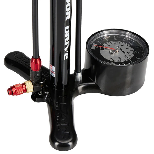 Lezyne STANDLUFTPUMPE STEEL FLOOR DRIVE 220 PSI, 3,5' MANOMETER Luftpumpe HIGH-POLISH BLACK – Bild 2